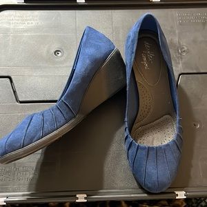 Dexflex/Payless wedges
